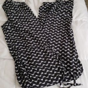 OLD NAVY Black & white